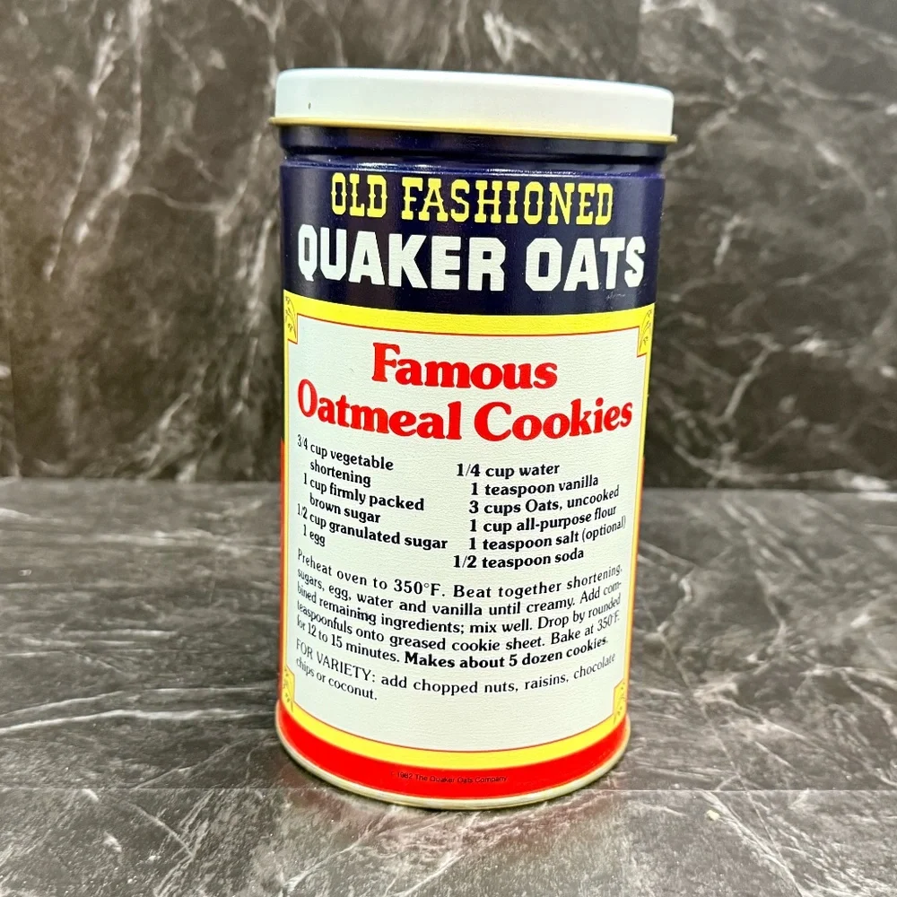 THE QUAKER OATS COMPANY 1982 Limited Edition Quaker Oats Empty Container